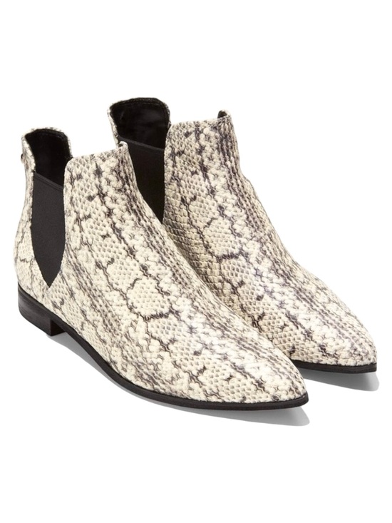 Cole Haan Shoes - EUC Cole Haan “Hara” Pointed Toe Snakeskin Print Chelsea Ankle Booties Size 8.5